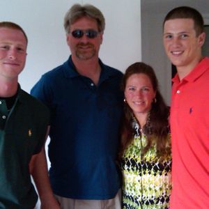 Meet your Posher, Dina